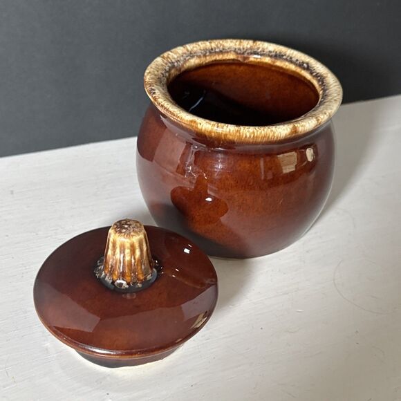 Vintage Hull Pottery - Brown Drip Glaze Sugar Bowl with Lid - Oven Proof USA - Picture 3 of 10